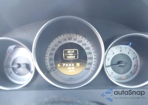 2012 Mercedes-Benz C 300 Sport 4Matic z USA, uszkodzony, nr VIN WDDGF8BBXCR225025